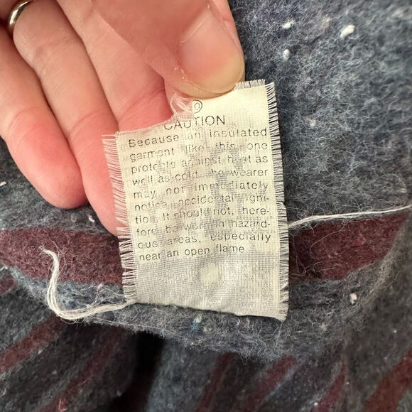 Saddlebrook Western Wear Vintage Southwestern Jacket Red Black Geometric Men’s L - Picture 9 of 9